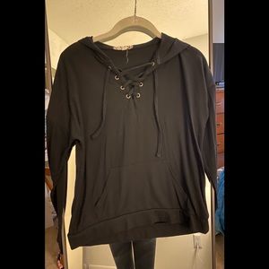 Pink Republic by Kohl's Black Hoodie in Medium